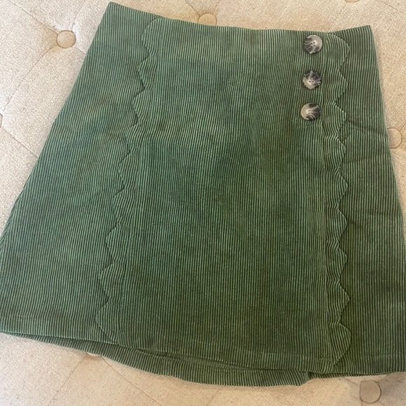 Girls Skirt - Picture 1 of 4